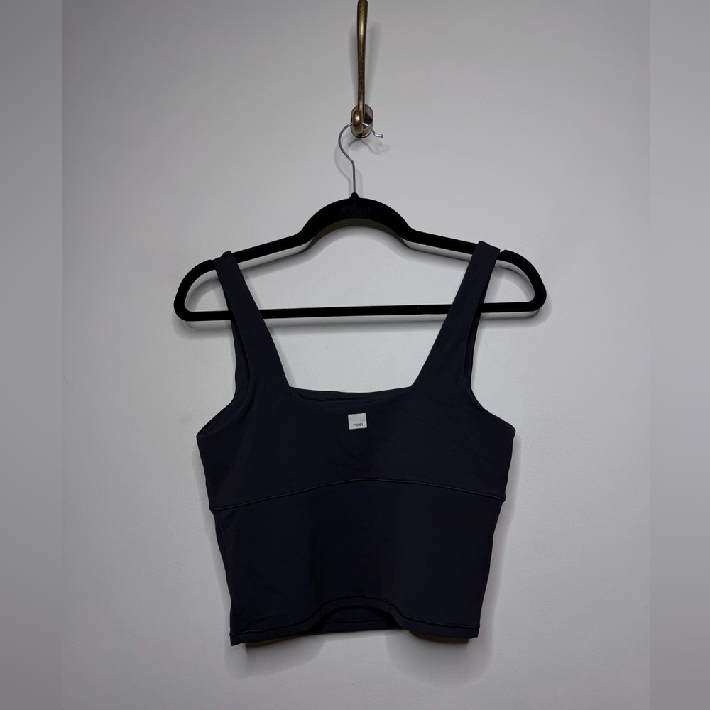 Vuori AllTheForm Support Tank in Black - Picture 5 of 6